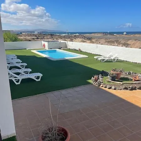 La Concha Sunset Apartment